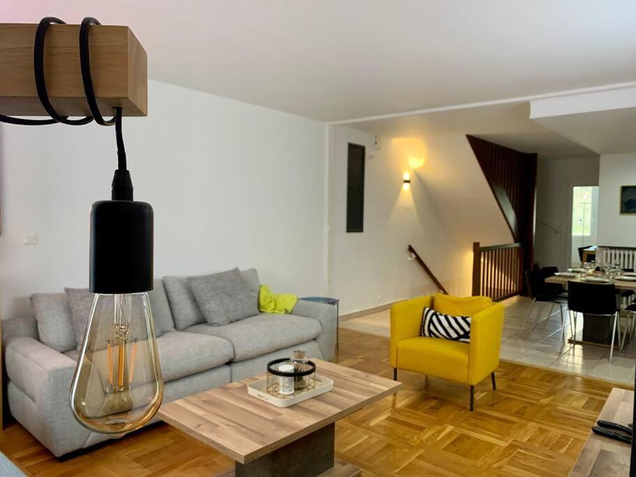 Maison Okaina, Sauna, Au Centre-Ville De Mâcon Esterno foto